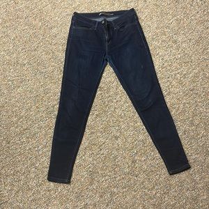 Womens Levi dark wash skinny jeans